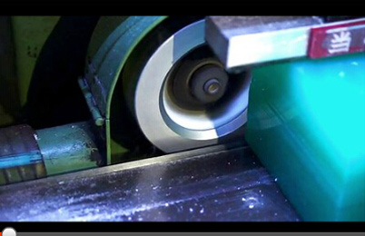 迪多自動拋光機工作過程